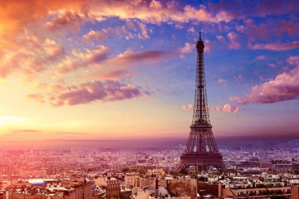 «Випускний в Парижі та Цюриху»