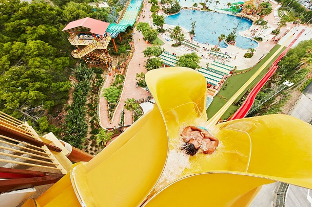 «Детские каникулы в Барселоне: 2 дня в Барселоне + парк PortAventura»